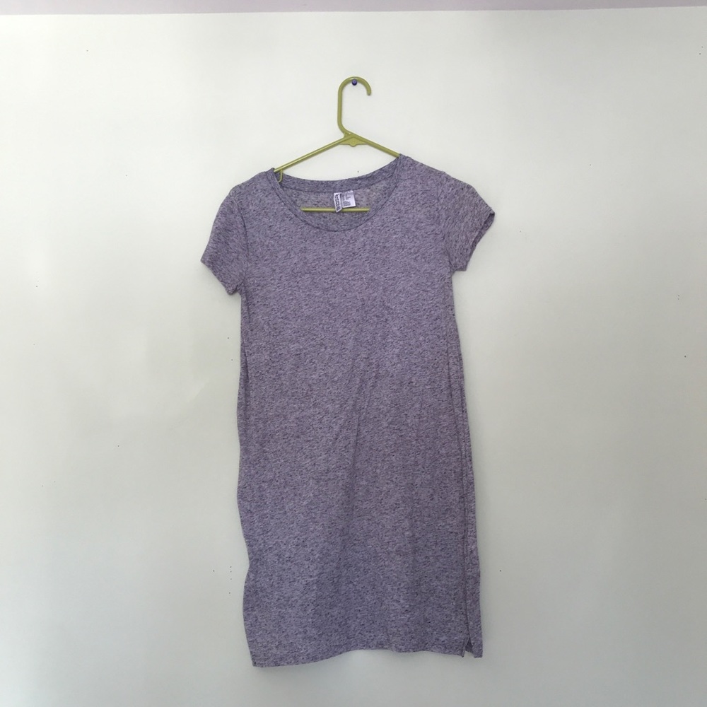 gray tee shirt dress